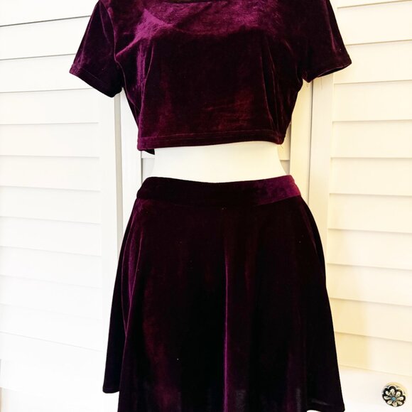 Velvet Skirt & Top Set ~ Holiday, Holiday! - Picture 5 of 8